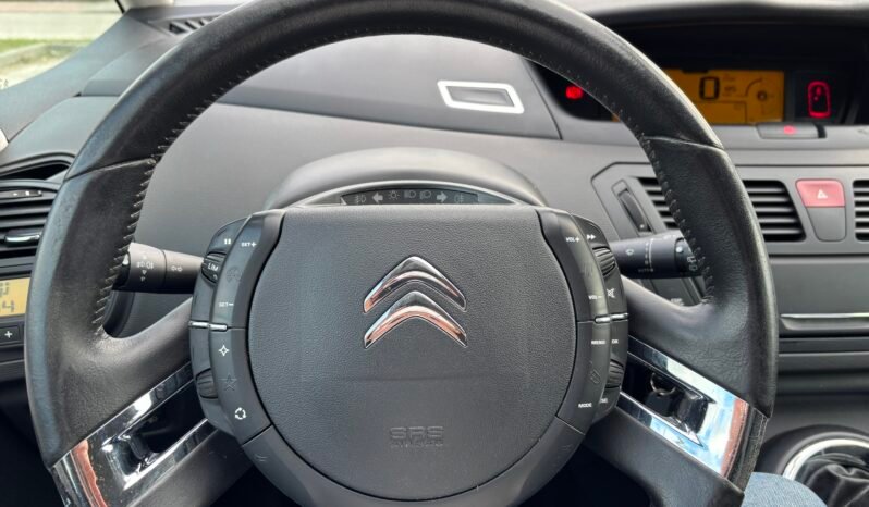 
								Citroën Grand C4 Picasso Tendance 2011 full									