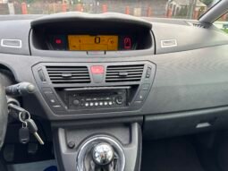 
										Citroën Grand C4 Picasso Tendance 2011 full									