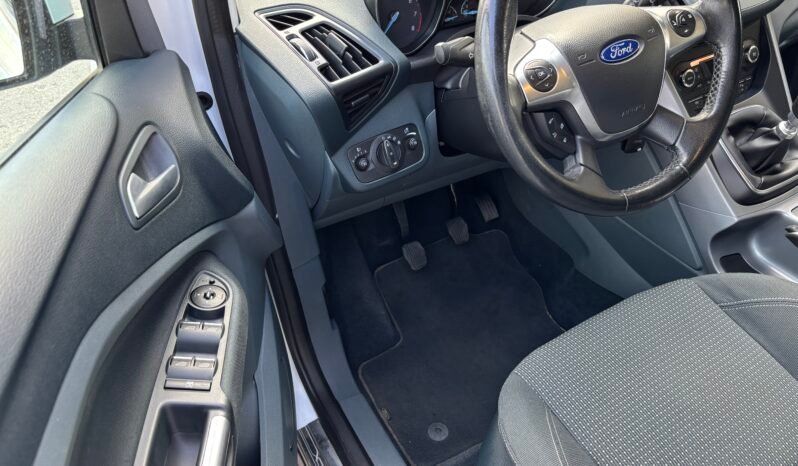 
								Ford C-Max 2013 full									