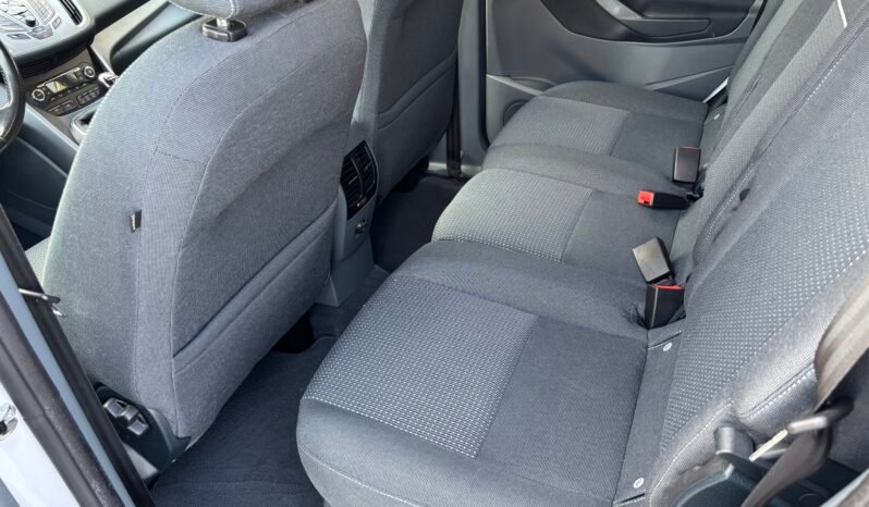 
								Ford C-Max 2013 full									