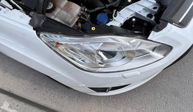 
								Ford C-Max 2013 full									