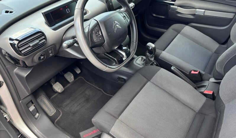 
								Citroën C4 CACTUS 2015 full									