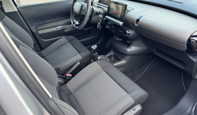 
								Citroën C4 CACTUS 2015 full									