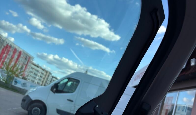 
								Citroën C4 CACTUS 2015 full									