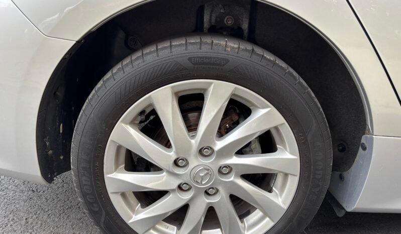 
								Mazda 2.2 CRDT Active 2010 full									