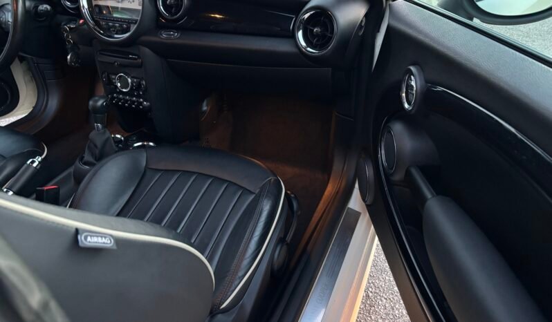
								MINI ONE CLUBMAN 2013 full									