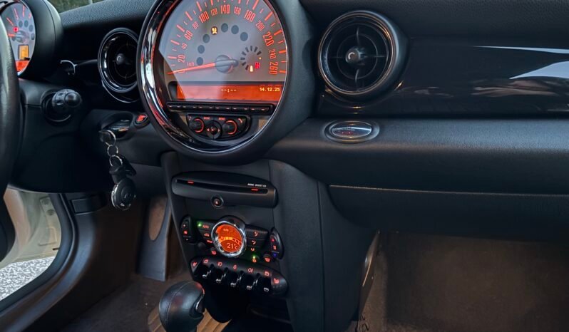 
								MINI ONE CLUBMAN 2013 full									