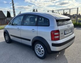 AUDI A 2 2002