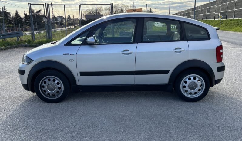 
								AUDI A 2 2002 full									