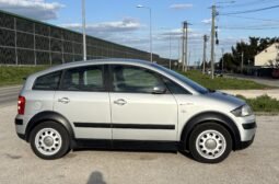 
										AUDI A 2 2002 full									
