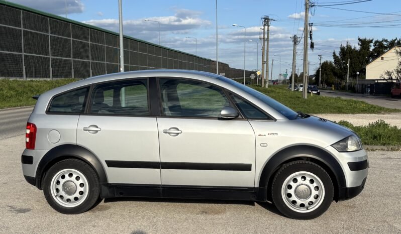 
								AUDI A 2 2002 full									