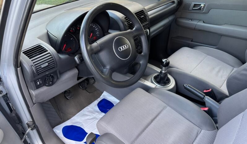 
								AUDI A 2 2002 full									