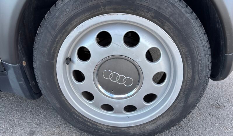 
								AUDI A 2 2002 full									