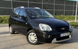 Kia CARENS 2010