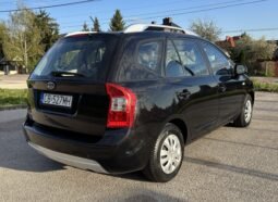 Kia CARENS 2010
