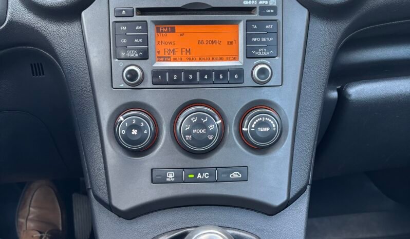 
								Kia CARENS 2010 full									