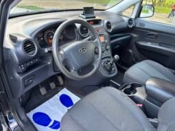 
										Kia CARENS 2010 full									