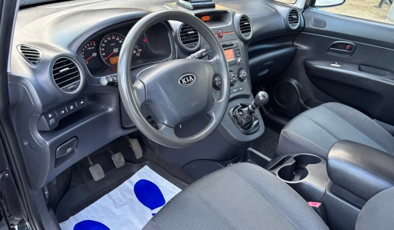 
								Kia CARENS 2010 full									