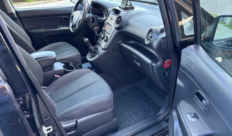 
								Kia CARENS 2010 full									