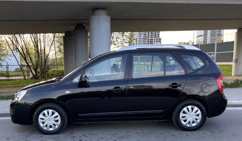 
								Kia CARENS 2010 full									