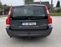 
										VOLVO V 70 2.4 Momentum 2006 full									