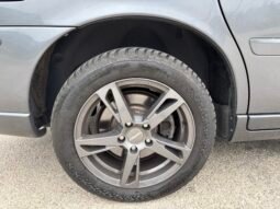 
										VOLVO V 70 2.4 Momentum 2006 full									