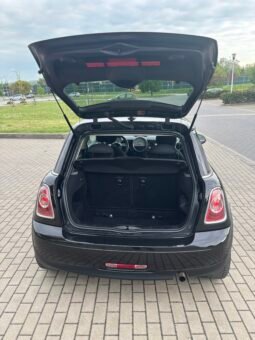 
										MINI ONE CLUBMAN full									
