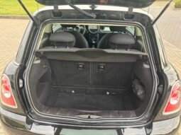 
										MINI ONE CLUBMAN full									