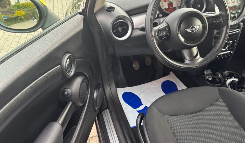 
								MINI ONE CLUBMAN full									