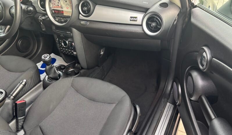 
								MINI ONE CLUBMAN full									