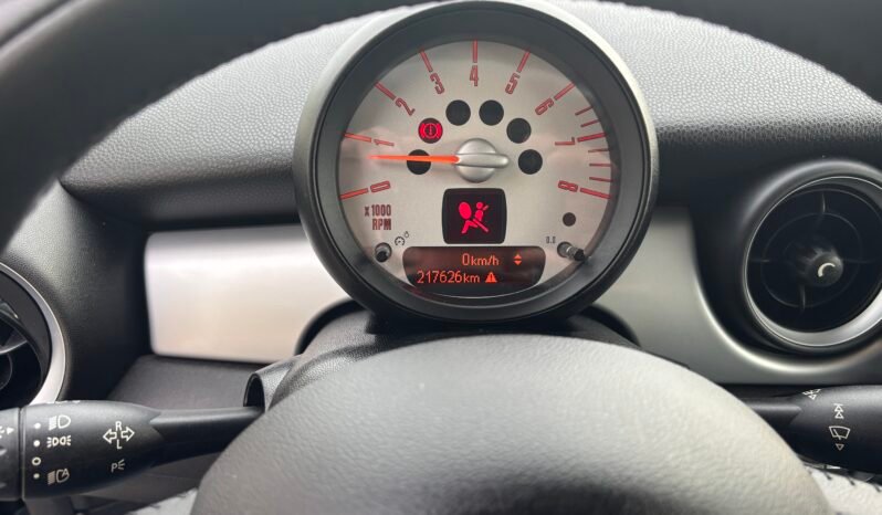 
								MINI ONE CLUBMAN full									