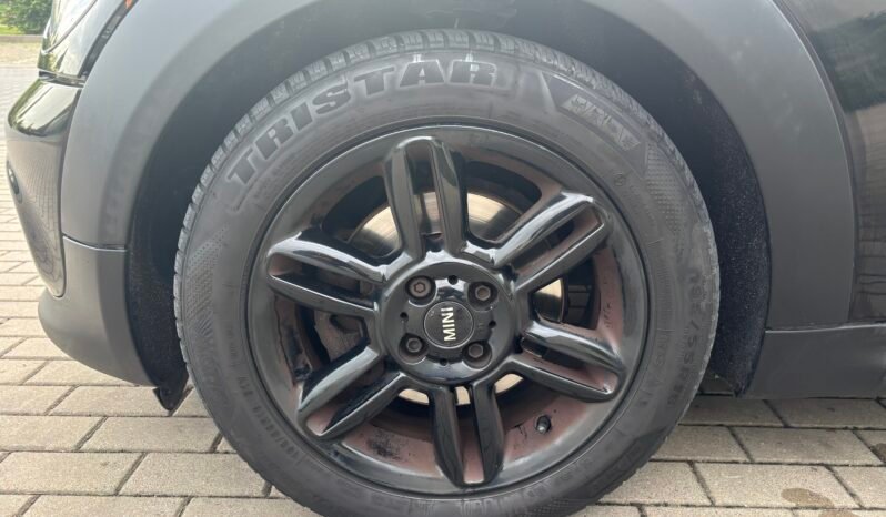 
								MINI ONE CLUBMAN full									