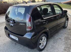 Subaru JUSTY 2010