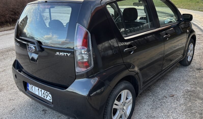 
								Subaru JUSTY 2010 full									