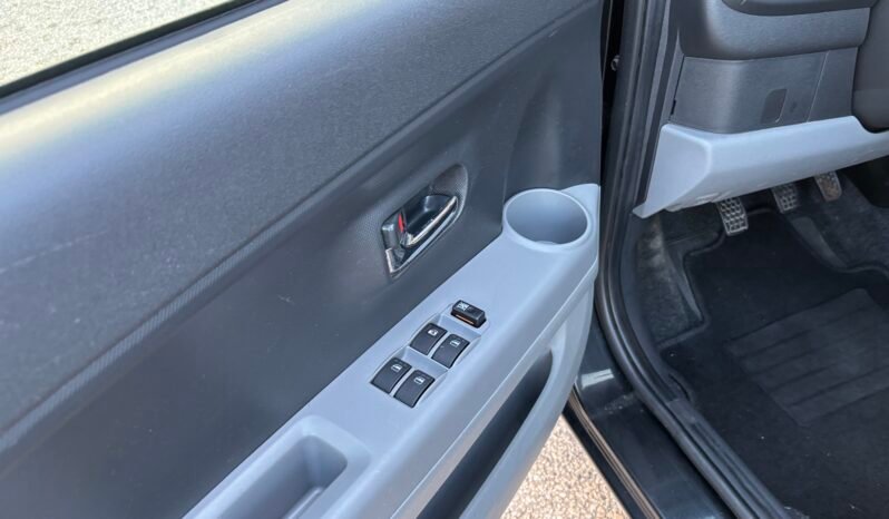 
								Subaru JUSTY 2010 full									