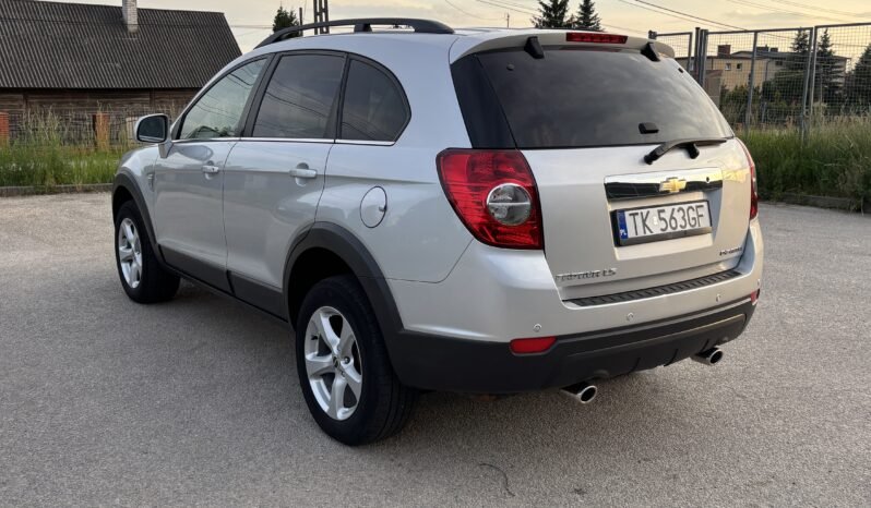 
								Chevrolet Captiva 2010 full									