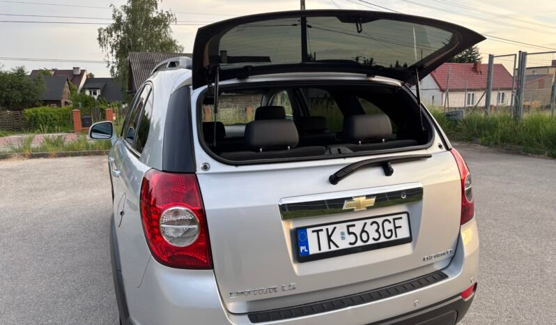 
								Chevrolet Captiva 2010 full									