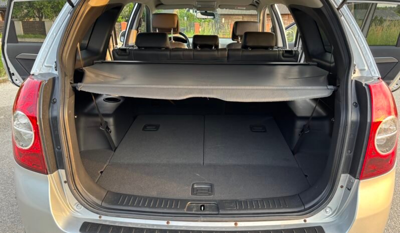 
								Chevrolet Captiva 2010 full									