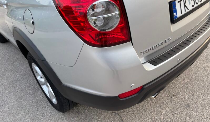 
								Chevrolet Captiva 2010 full									