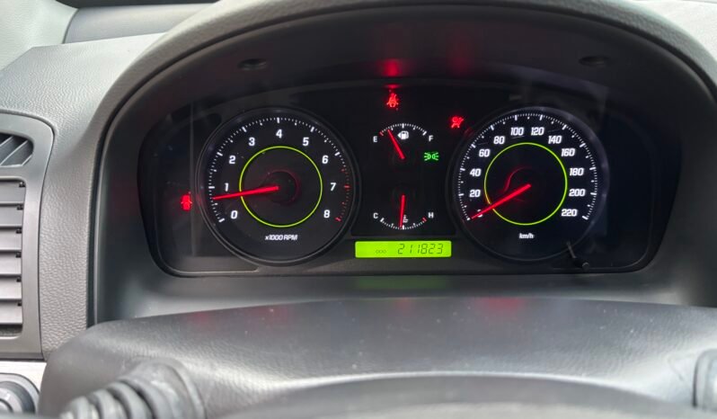 
								Chevrolet Captiva 2010 full									