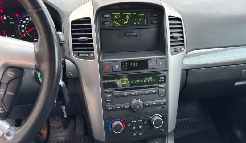 
								Chevrolet Captiva 2010 full									