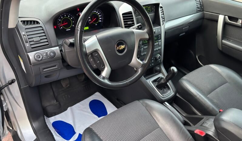 
								Chevrolet Captiva 2010 full									