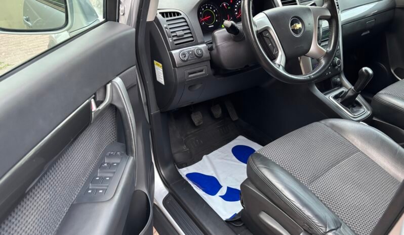 
								Chevrolet Captiva 2010 full									
