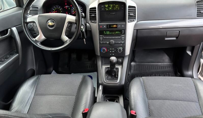 
								Chevrolet Captiva 2010 full									